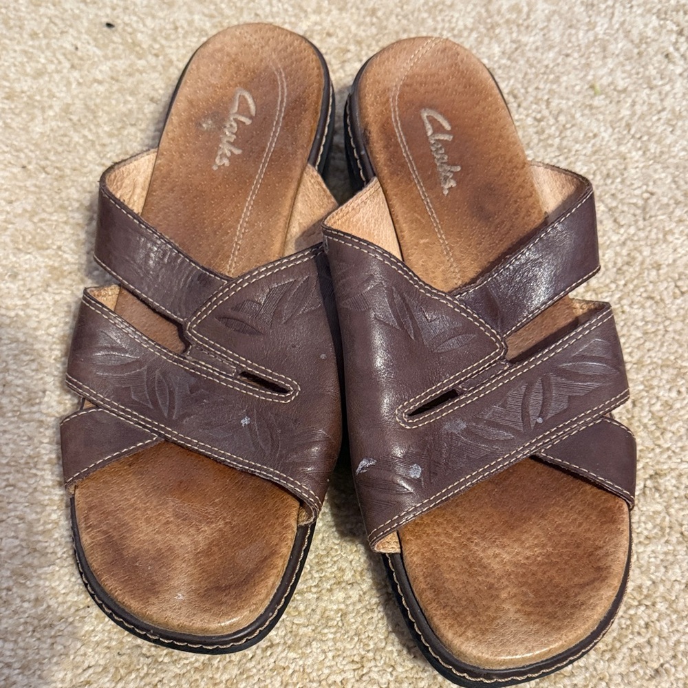 Clarks Dark Brown Leather Slide Sandals 8